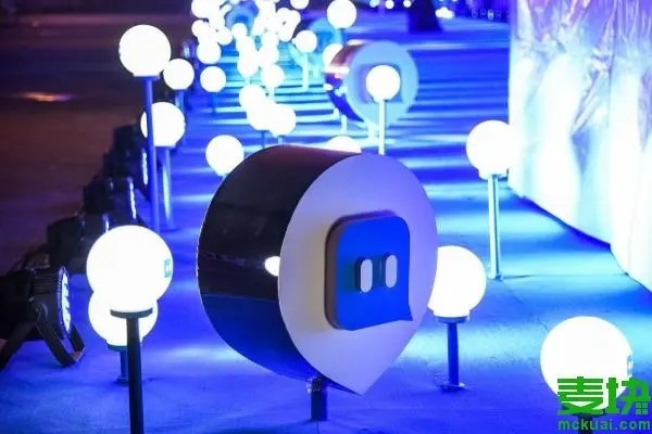 手机上的陌陌、探探、百合网、珍爱网、世纪佳缘，哪个软件真实的？